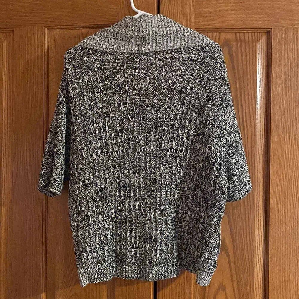 Express sweater - Picture 2 of 3